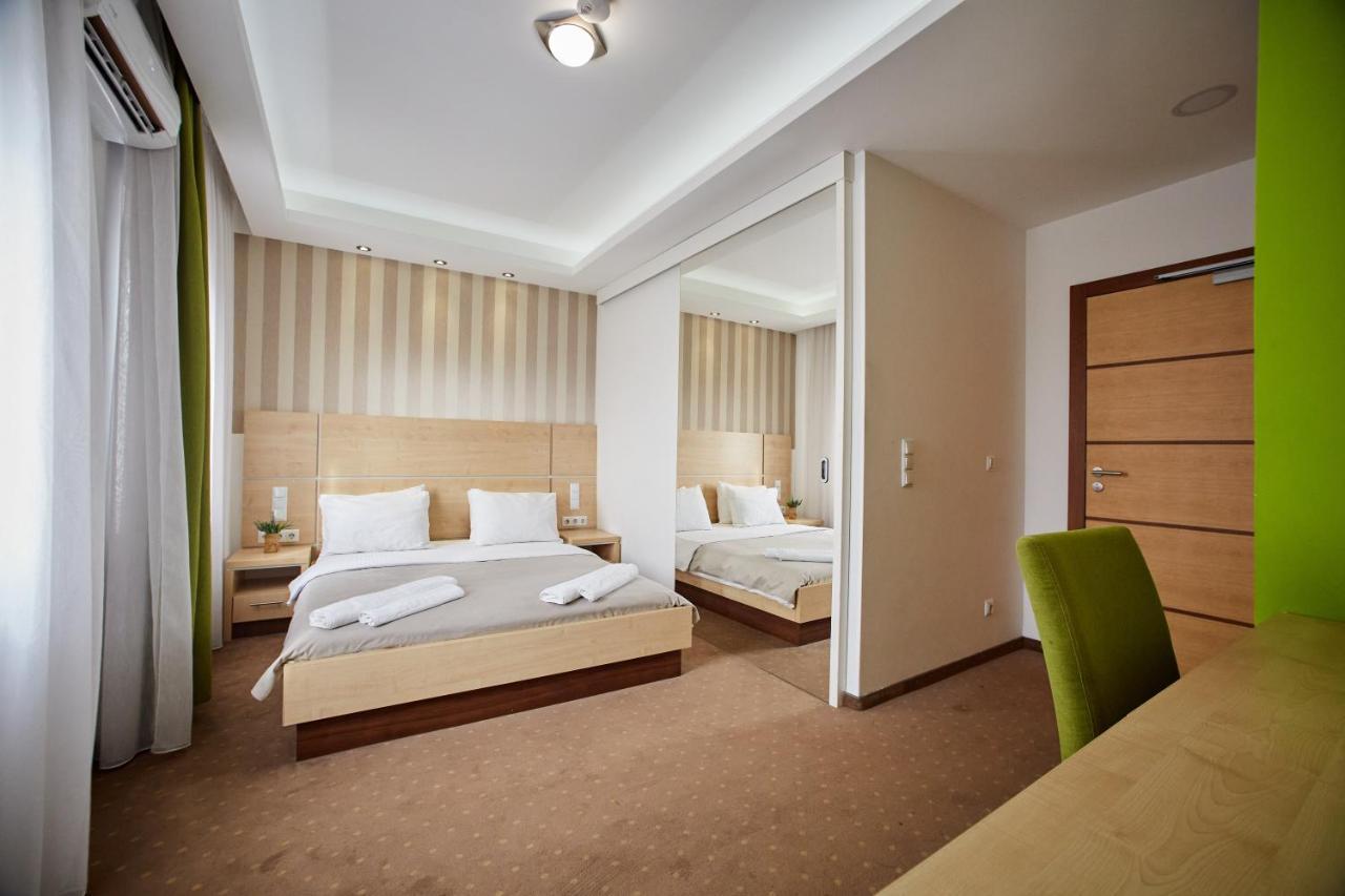 Laurus Motel Airport Tuzla Zivinice Exterior foto